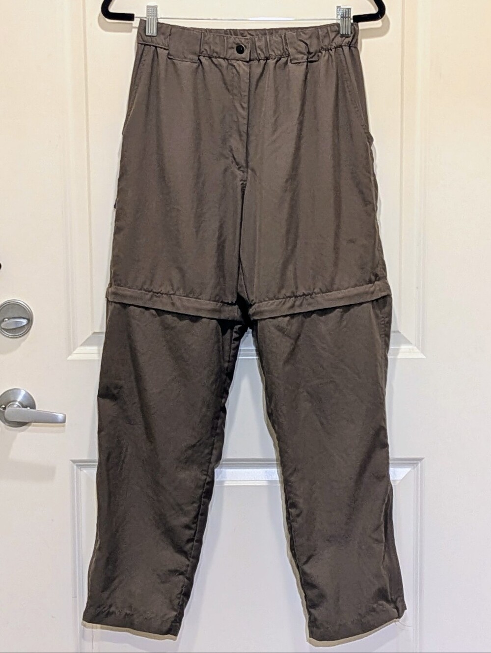 GUC Y2K Rugged Exposure S Army Green Zip Off Leg Cargo Pants